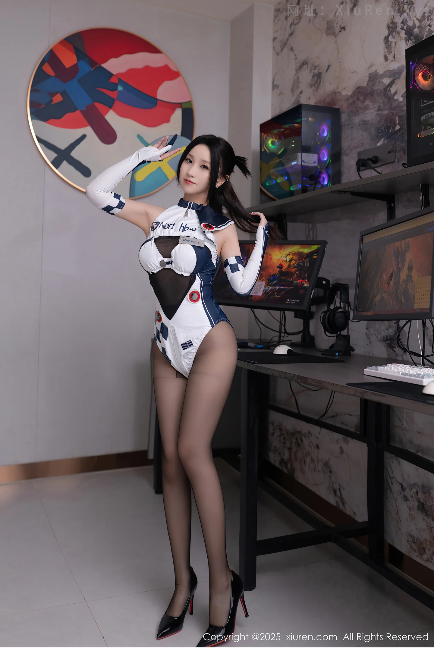 图片[5]-[XiuRen秀人网] VOL.10723 模特杏子Yada性感Cos连体服饰配超薄黑丝秀曼妙身姿诱惑写真72P-秀人网官方网站